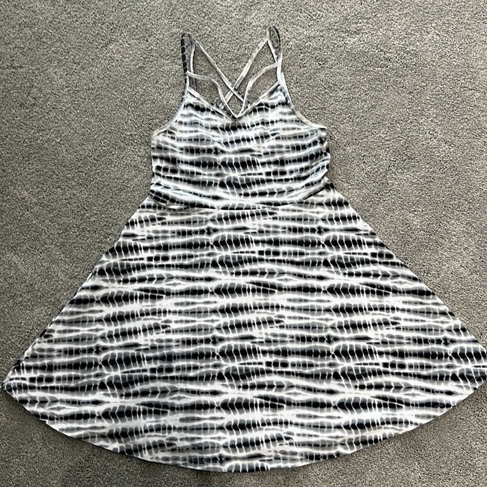 Victoria’s Secret pink summer dress small